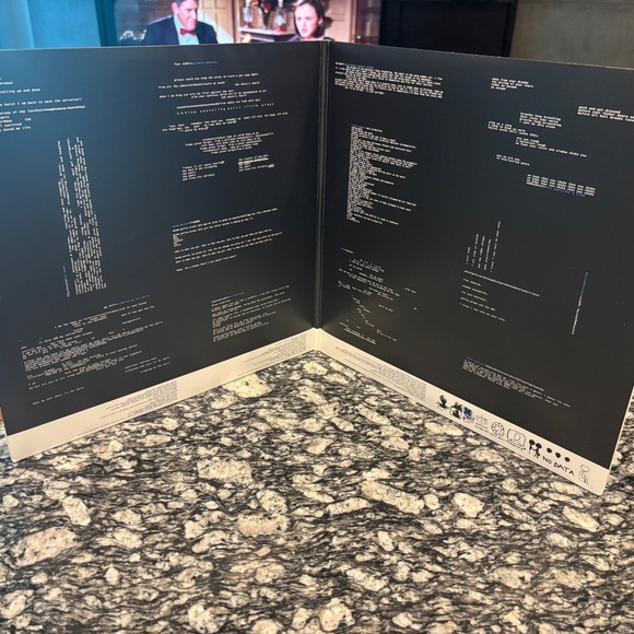 Radiohead OK Computer Vinyl Record - Picture 7 of 15